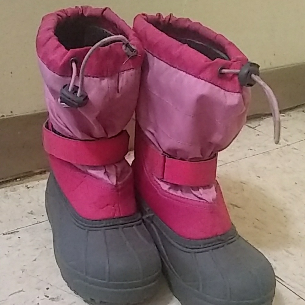 Columbia snow boots